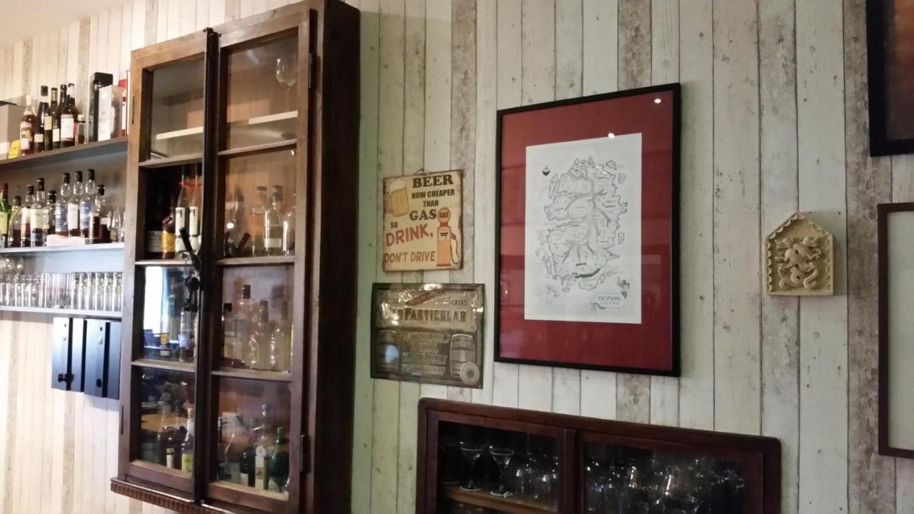 Hinter Den Spiegeln Hotel Heimbach Exterior foto